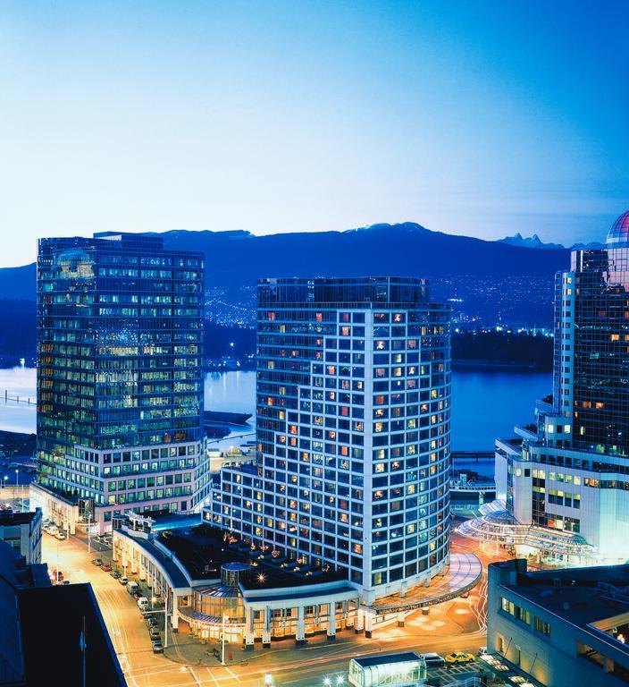 Hotel Fairmont Waterfront à Vancouver Extérieur photo